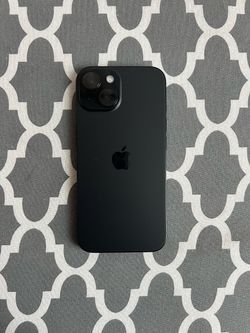iPhone 15 Black 128GB Unlocked any carrier