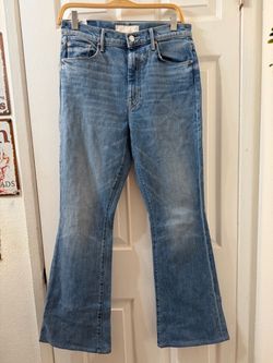 Mother weekender slice Light Wash Flare Jeans