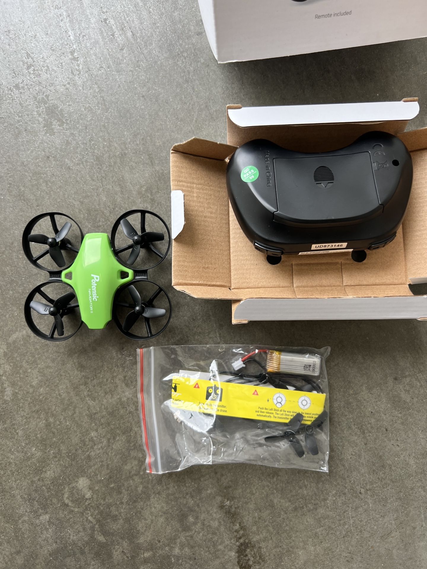 DRON3 Potensic Navigator II Firefly Remote Control Drone A20 Green
