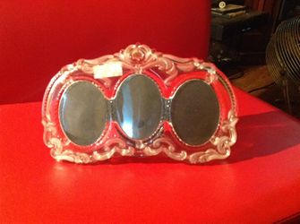 Mikasa glass princess triple oval frame