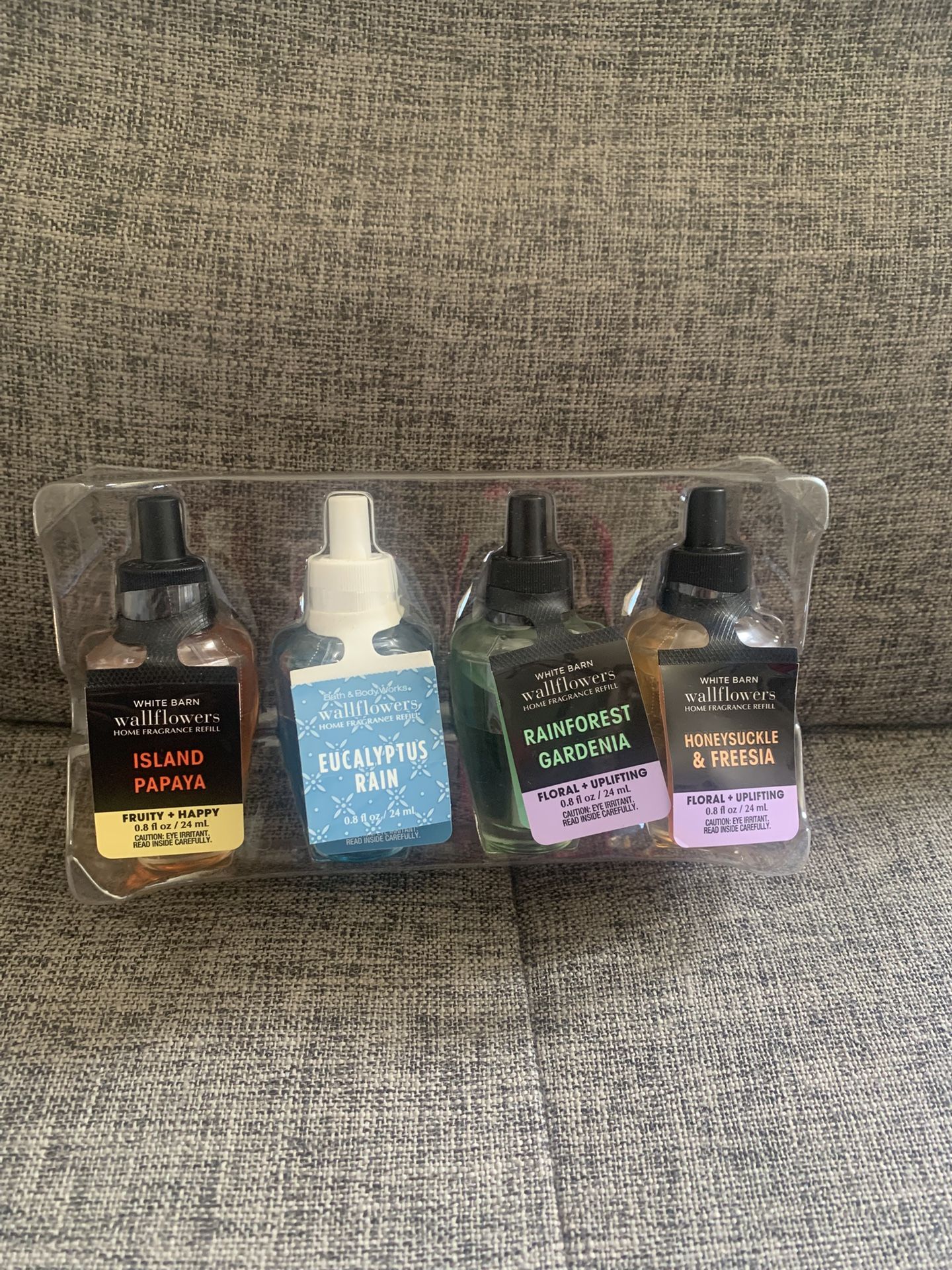 Set of 4 Bath and body works home fragrance refills