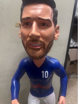 Messi 4ft babblehead