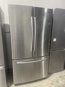 SALE! Refrigerator French door 36” inches wide/ nevera heladera frío refrigeradora 