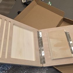 Exercise squat board