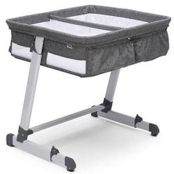 Double Bassinet 