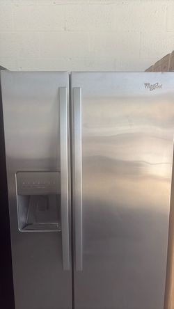 REFRIGERADOR de 33 Pulgadas de ancho