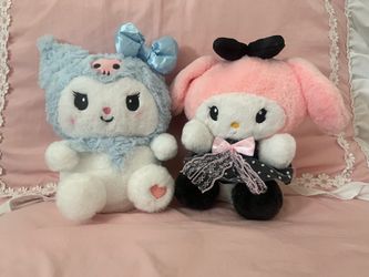 My melody and kuromy plushies