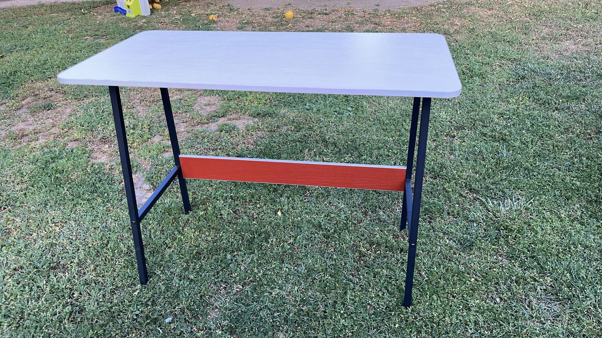 OFFICE / HOME DESK