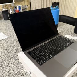 MacBook Air M3 
