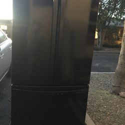 Kenmore Refrigerator 