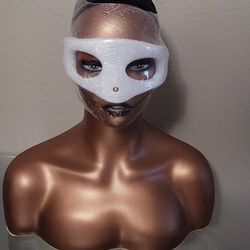 Mannequin, Head And Shoulder