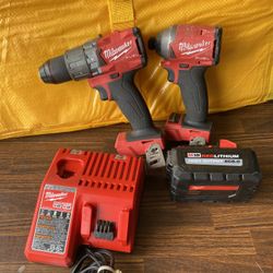 Milwaukee fuel hammer drill impact 8.0 battery kit