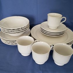 20 Piece Dinnerware Set of White Stoneware