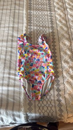 Toddler Girl- Floral One-Piece Swimsuit 3t