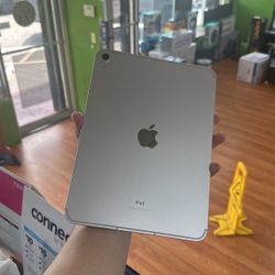 iPad 10th Generation 64Gb Used Wifi Only 