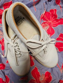 Men's VANS SIZE 11