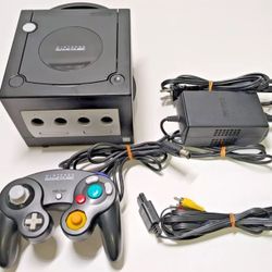 Nintendo GameCube DOL-001 Black Game Console Set With Controller NTSC-U/C F/S