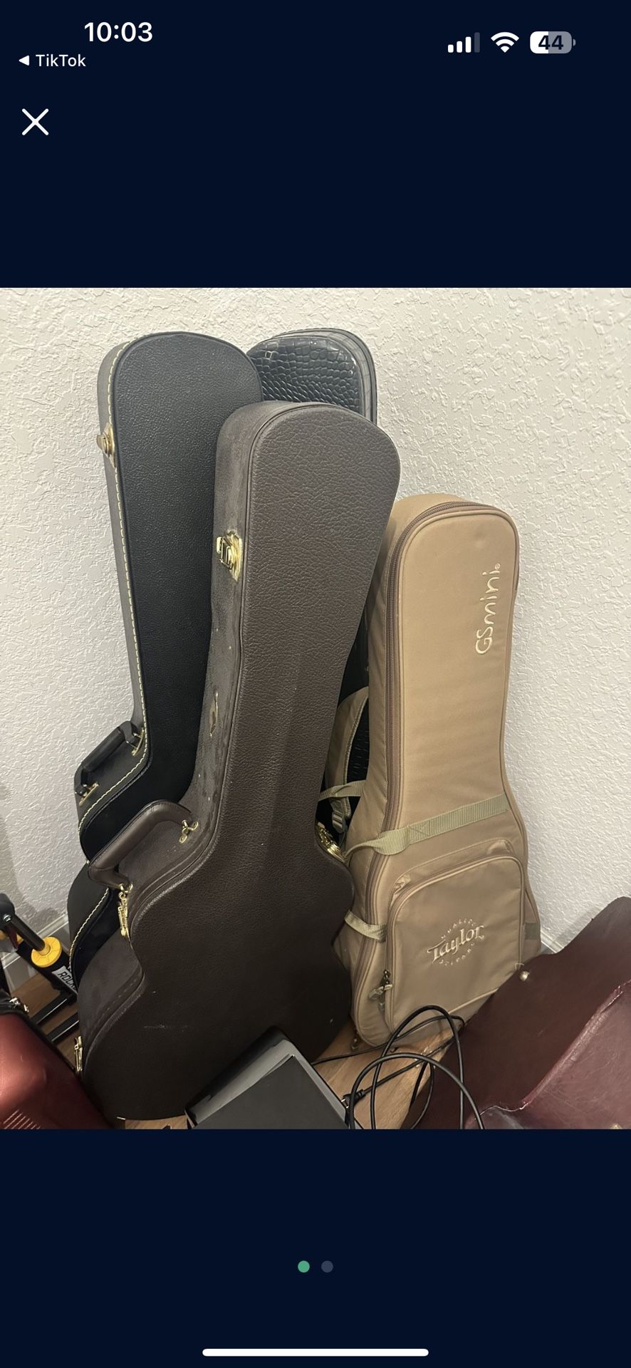 Guitar Cases Really Good Condition