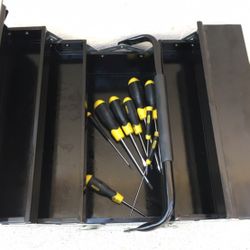 STANLEY Toolbox With STANLEY Screwdrivers 