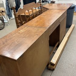 Ethan Allan Bedroom Furniture Set