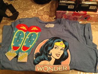 Wonder Woman shirt and two pair socks
