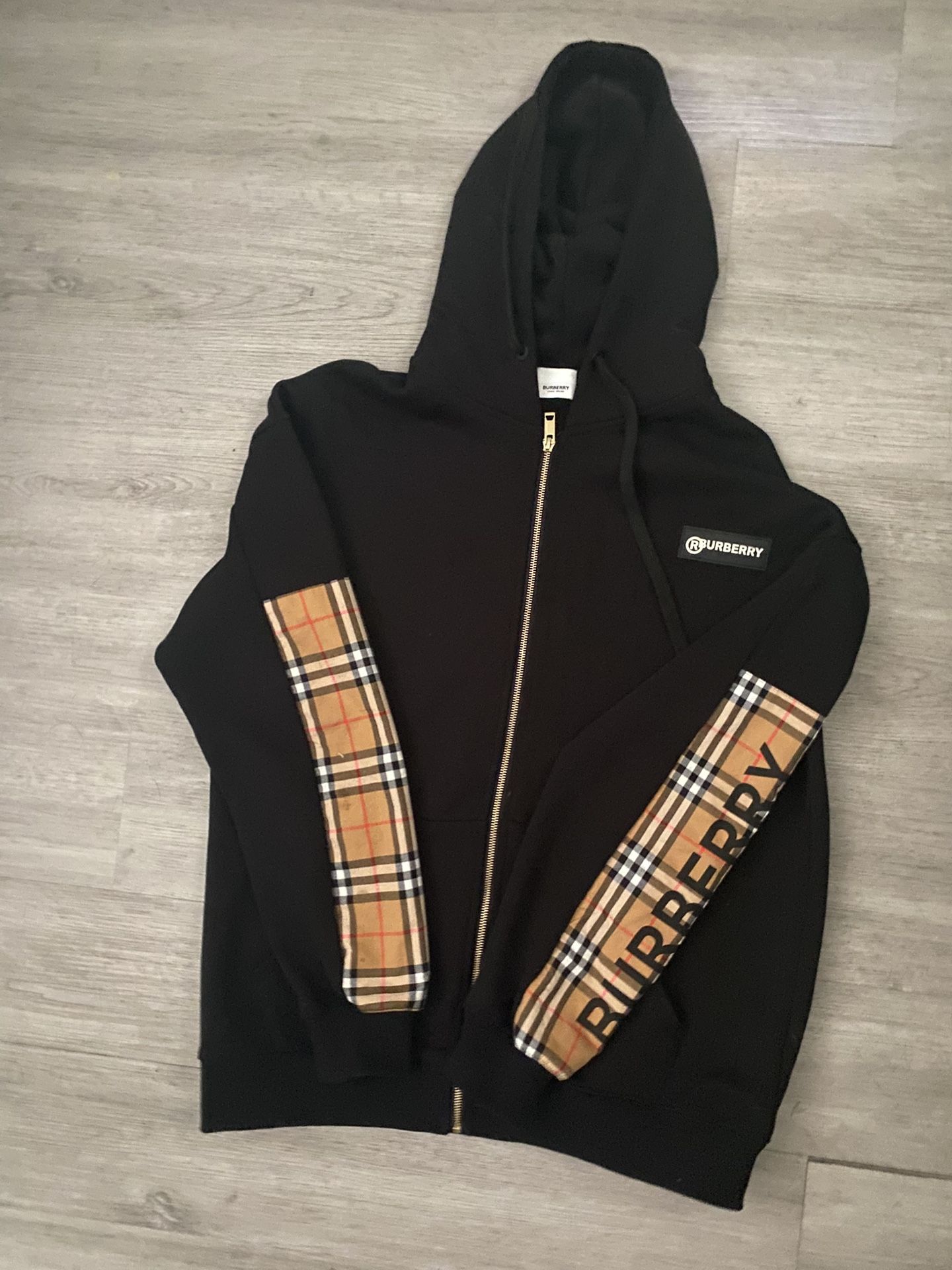 BURBERRY ZIP UP JACKET