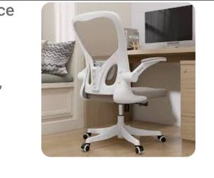 Monhey Ergonomic Mesh Office
Chair with Lumbar Support,