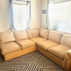 Sectional L shape couch not in picture it’s Ethan Allen 
