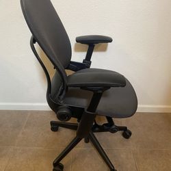 Steelcase Leap V2 Office Desk Gaming Computer Chair
