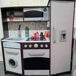 KidKraft Large Wooden Play Kitchen with Lights & Sounds - Espresso