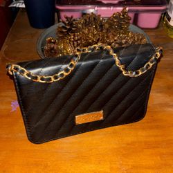 bebe Los Angeles Shoulder Bags