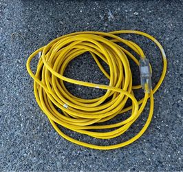 Extension cord 12 AWG , 50 ft with lighting end