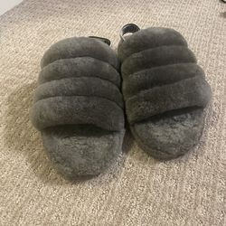 UGG Fluff Yeah Slide Slippers - Grey, Size 7 - Cozy & Stylish