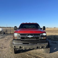 2006 Chevy Silverado 2500 LBZ Diesel 