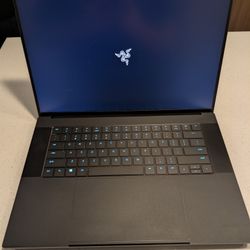 Razer Blade 16