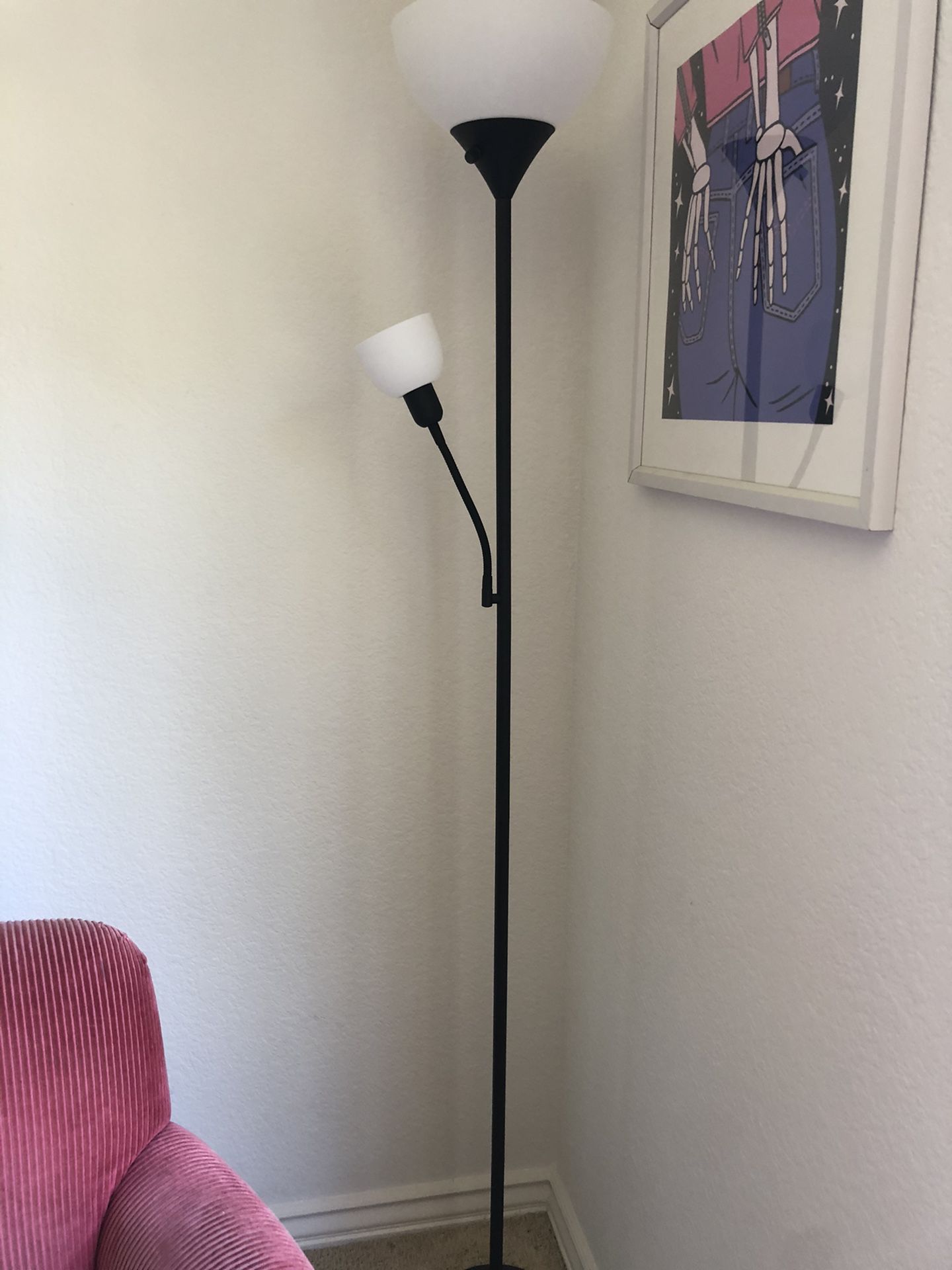 Floor lamp