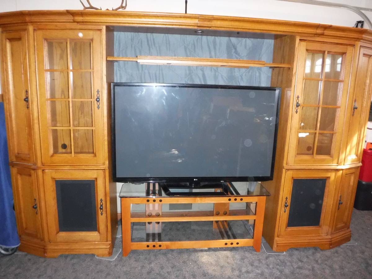 Large Wall Unit / Media Center