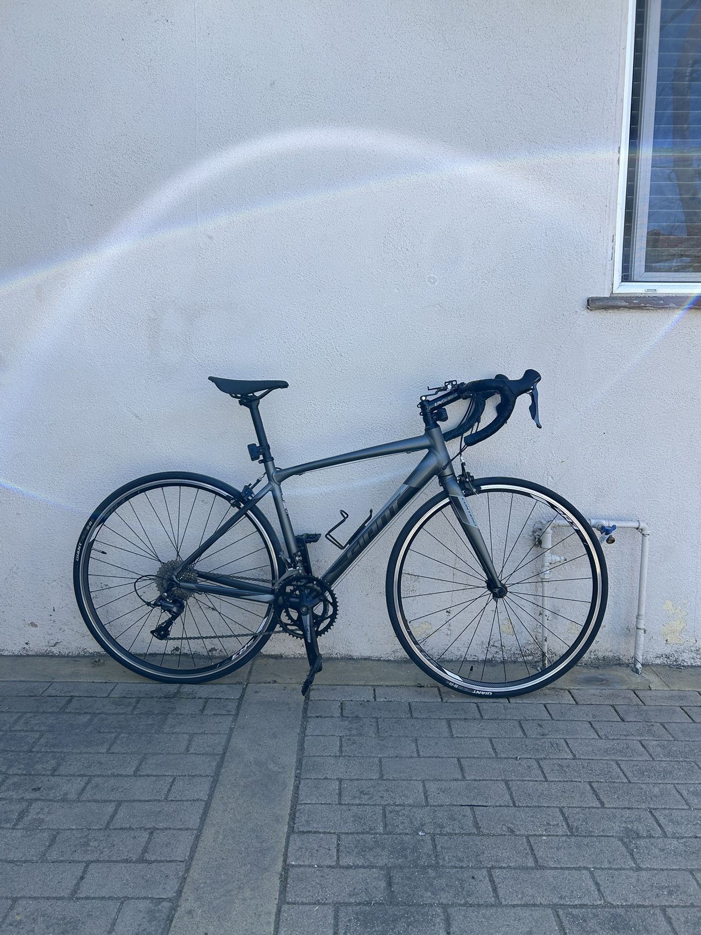 2018 Giant Contend 3