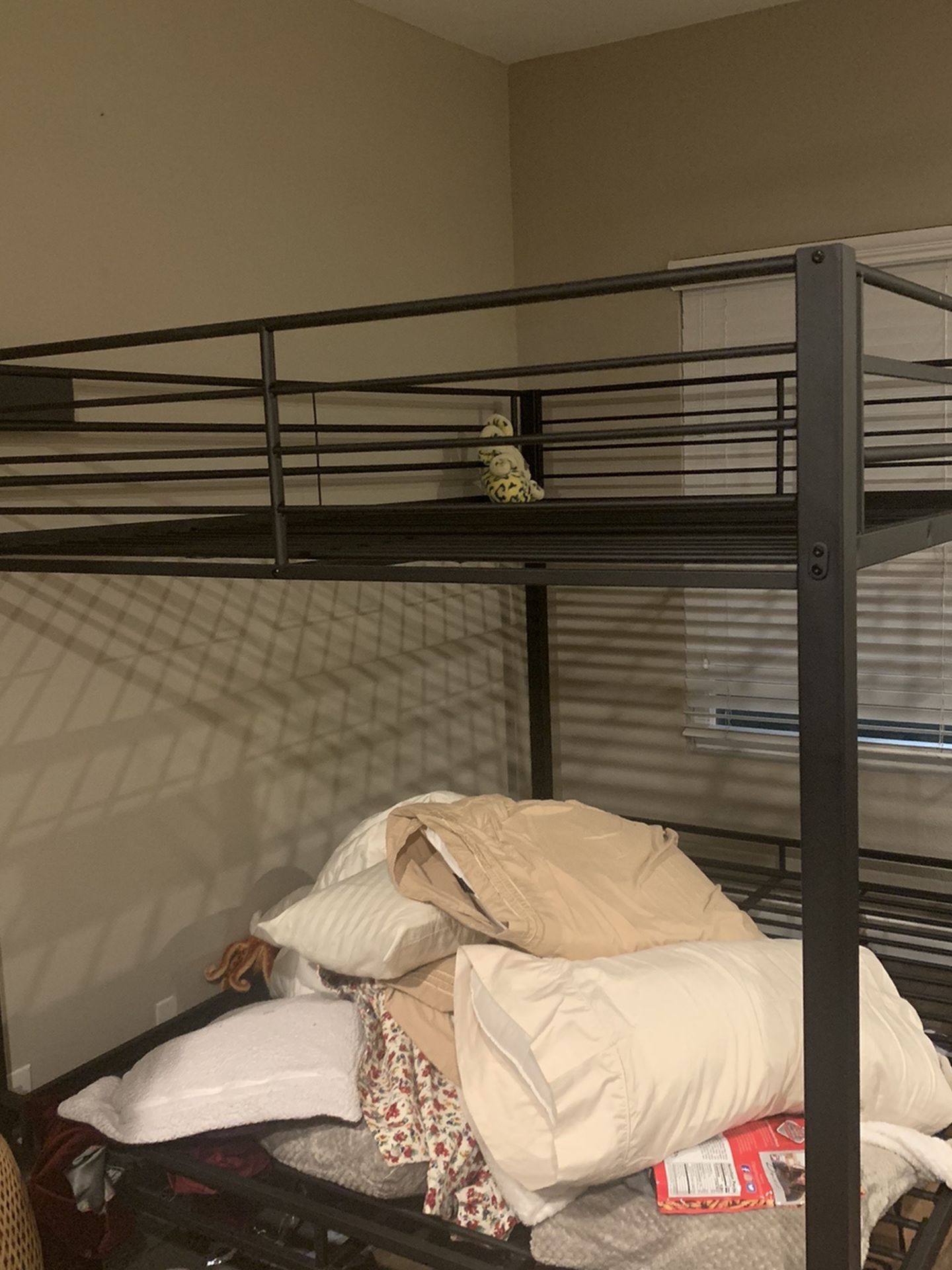 Queen Bunk Bed