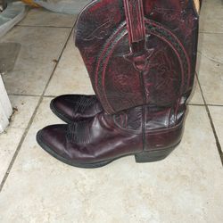 Lucchese Cowboy Boots 