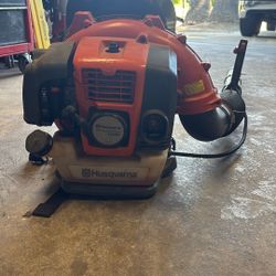 Husqvarna Gas Blower 