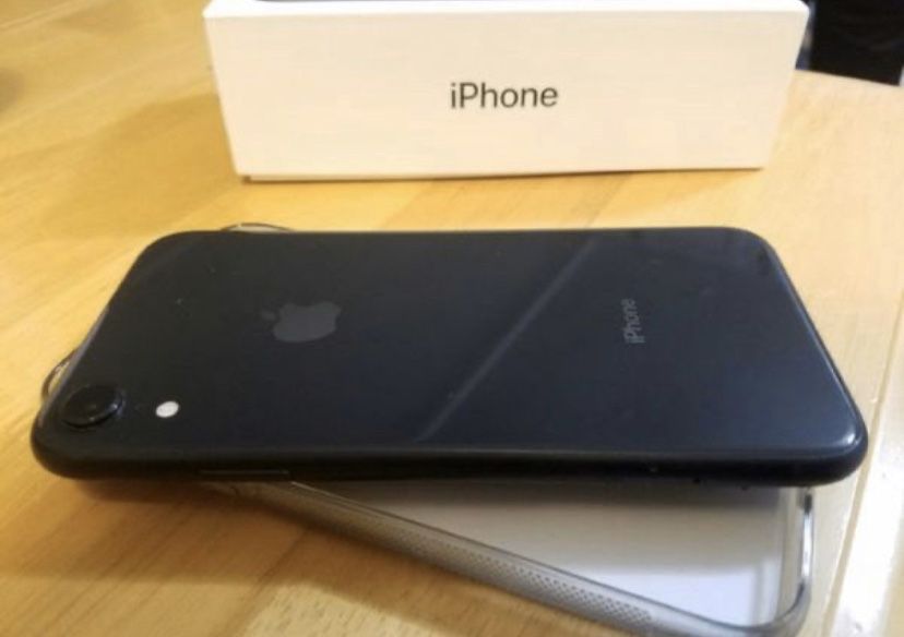 iPhone XR 64gb