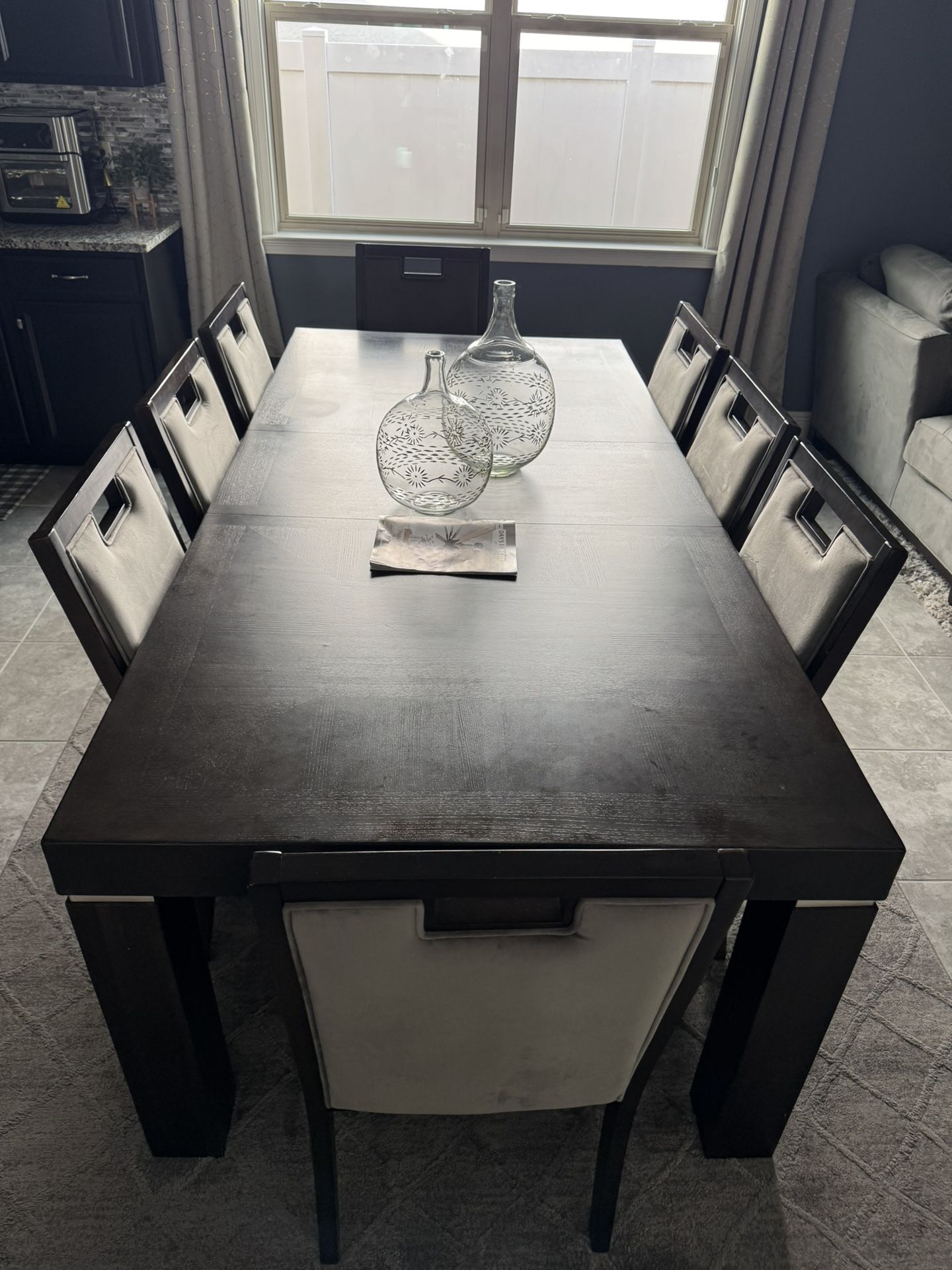 Dining Room Table 