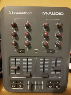 M-Audio XSESSION PRO DJ MIXER