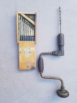 Antique Brace and drill bit set