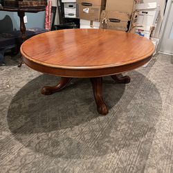 WWI English Oval Coffee table - Cherry