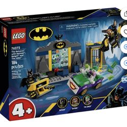 LEGO DC Batman: The Batcave with Batman, Batgirl & The Joker, Super Hero  76272