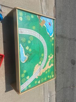 Free train table