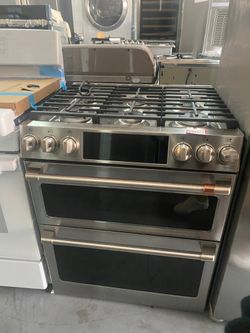 Elegant Gas kitchen brand Café