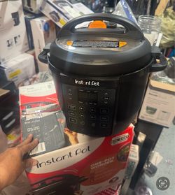 Instant Pot 8Qt RIO Chef Series 7-in-1 Multi-Cooker, Pressure Cook, Slow Cook, & more, Black